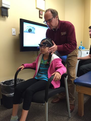 short story luck mark twain analysis essays topics esl